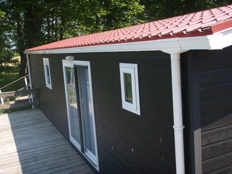Vakantiechalet aan de slootkant